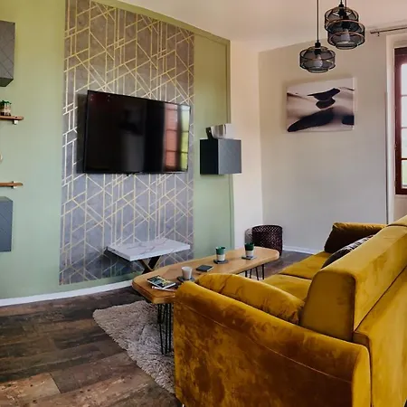 Sublime Vue, Standing, Spacieux, Atypique Apartament *