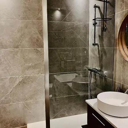 Sublime Vue, Standing, Spacieux, Atypique Apartament *